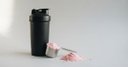 Pre-Workout Manufacturer Guide: Formulation, MOQ & Lead Time